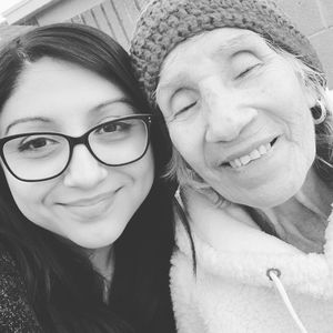 Meet your Posher, Larissa